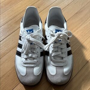 Adidas Unisex ‘Sambas’